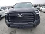 2022 Toyota Tundra Crewmax SR