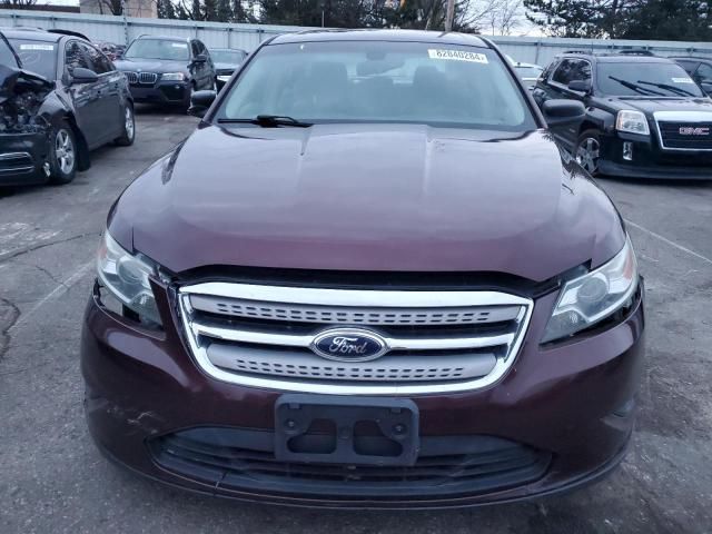 2012 Ford Taurus SE