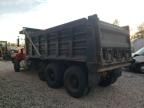 1996 Mack 600 RD600