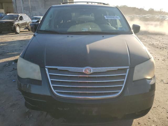 2008 Chrysler Town & Country Touring