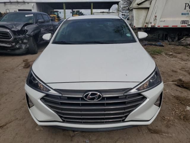 2020 Hyundai Elantra SE