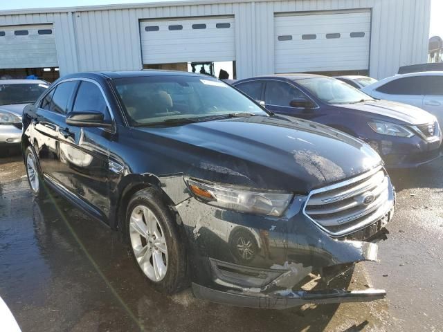 2014 Ford Taurus SEL