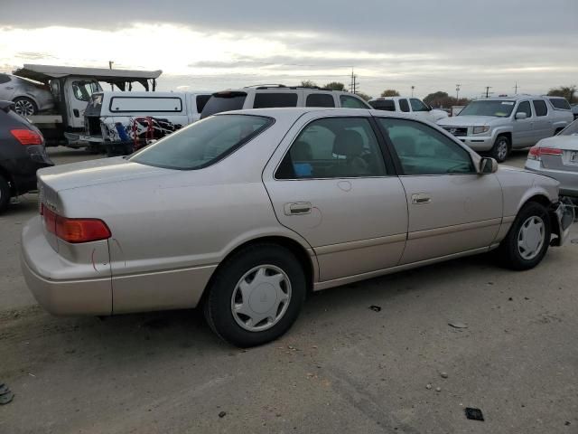 2000 Toyota Camry CE