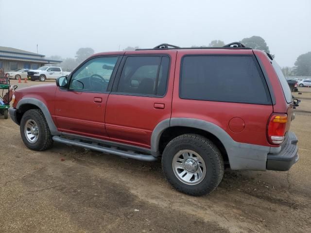 2000 Ford Explorer XLS