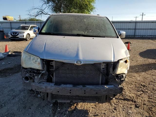 2008 Chrysler Town & Country Touring