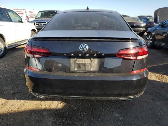 2021 Volkswagen Passat R-Line