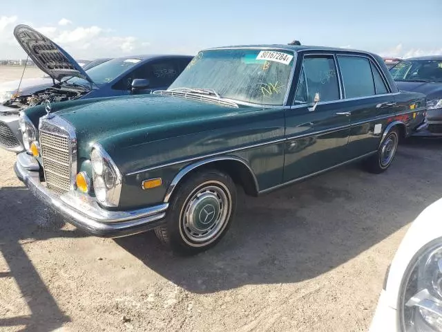 1971 Mercedes-Benz 280SEL