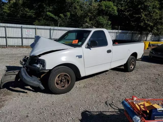 2004 Ford F-150 Heritage Classic