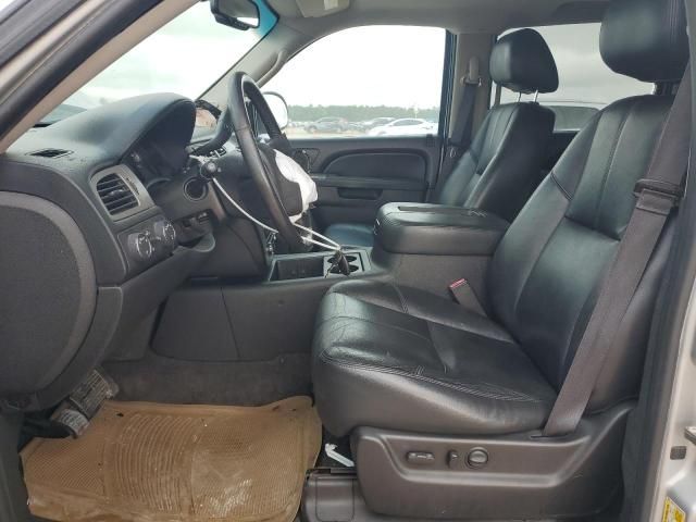 2013 Chevrolet Suburban K1500 LT