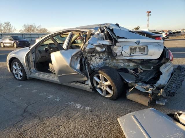 2004 Nissan Maxima SE