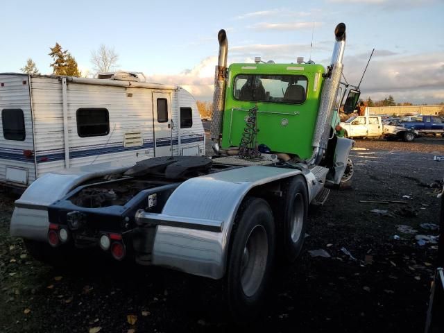 2017 Peterbilt 389