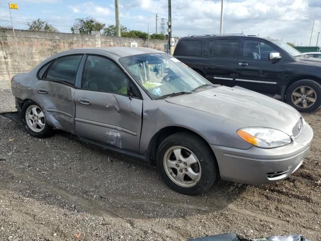 2006 Ford Taurus SE