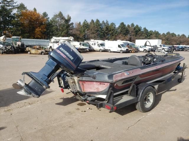 1988 Stratos Boat