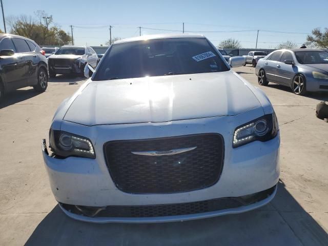 2016 Chrysler 300 S