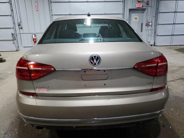 2016 Volkswagen Passat S