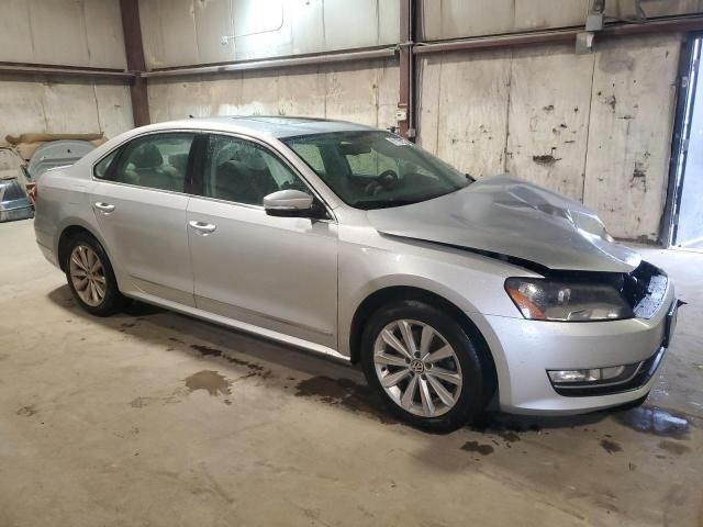 2013 Volkswagen Passat SEL