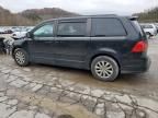 2013 Volkswagen Routan SE