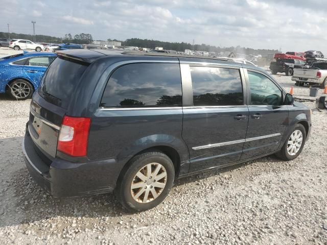 2013 Chrysler Town & Country Touring