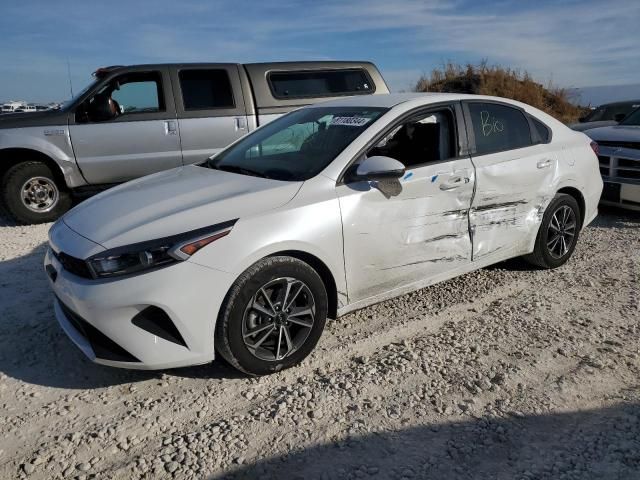 2023 KIA Forte LX