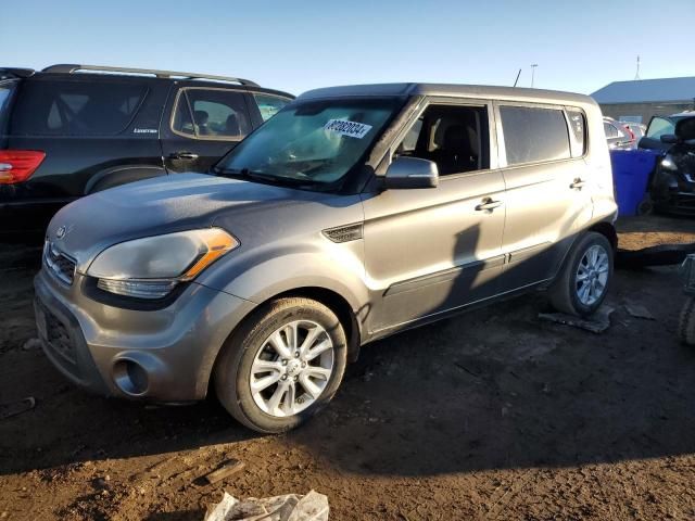 2013 KIA Soul +