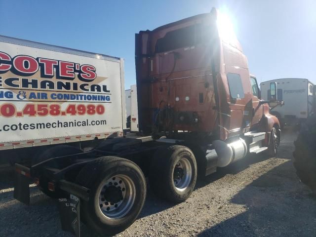 2018 International LT625