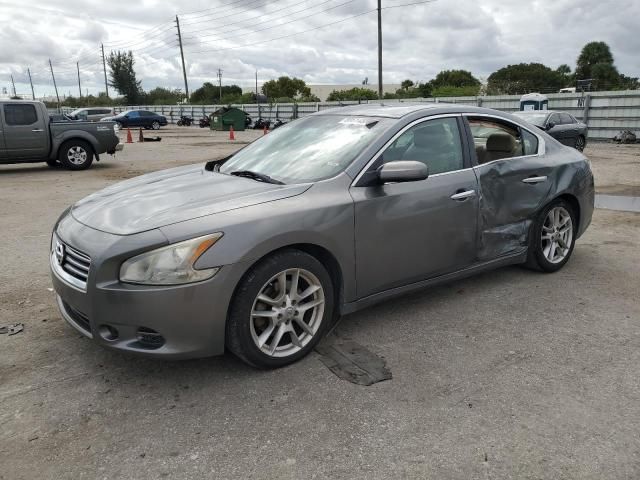 2014 Nissan Maxima S