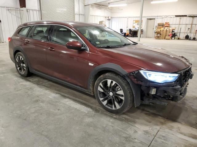 2019 Buick Regal Tourx Essence