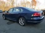 2014 Volkswagen Passat SEL