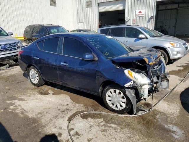 2013 Nissan Versa S