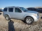 2007 Nissan Pathfinder LE