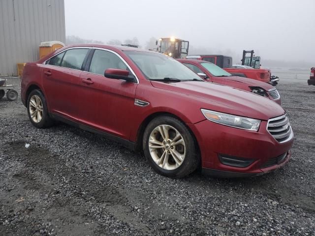 2013 Ford Taurus SEL