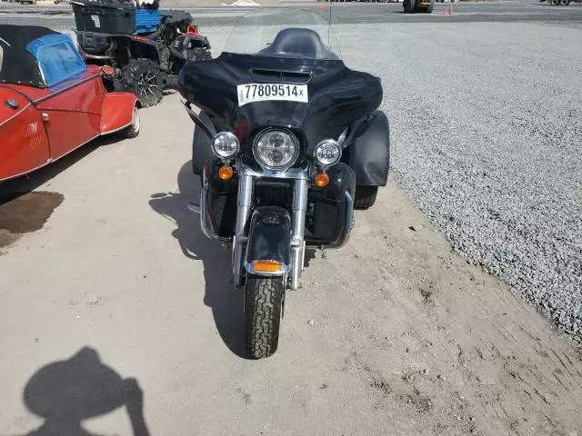 2019 Harley-Davidson Flhtcutg