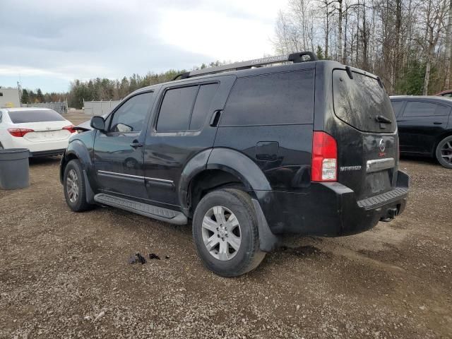 2005 Nissan Pathfinder LE