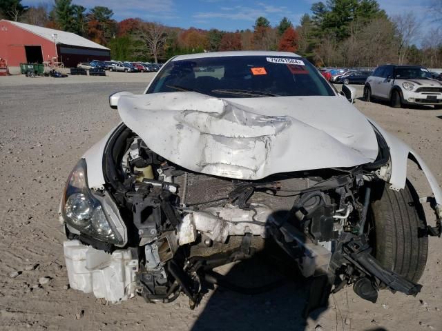 2011 Infiniti G37