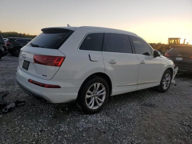 2019 Audi Q7 Premium Plus