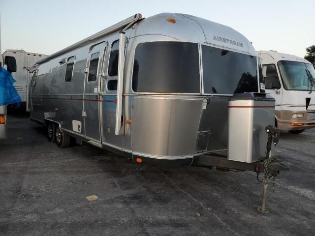 2006 Airstream Classic