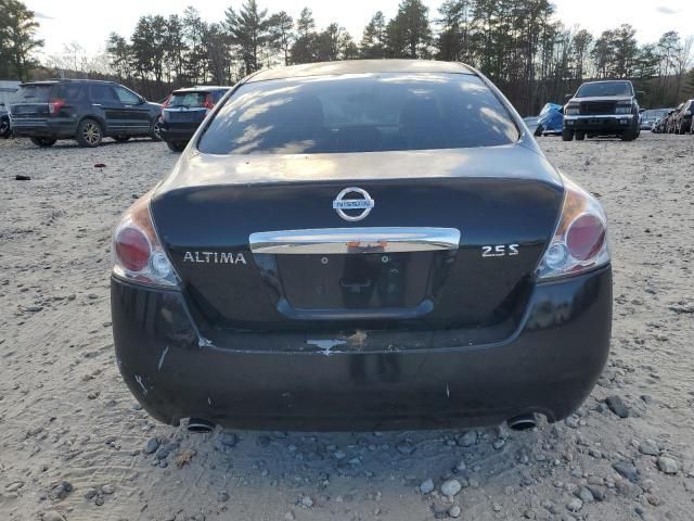 2010 Nissan Altima Base