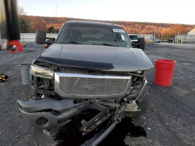 2006 GMC Sierra K2500 Heavy Duty