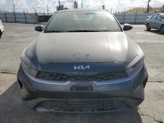 2023 KIA Forte LX