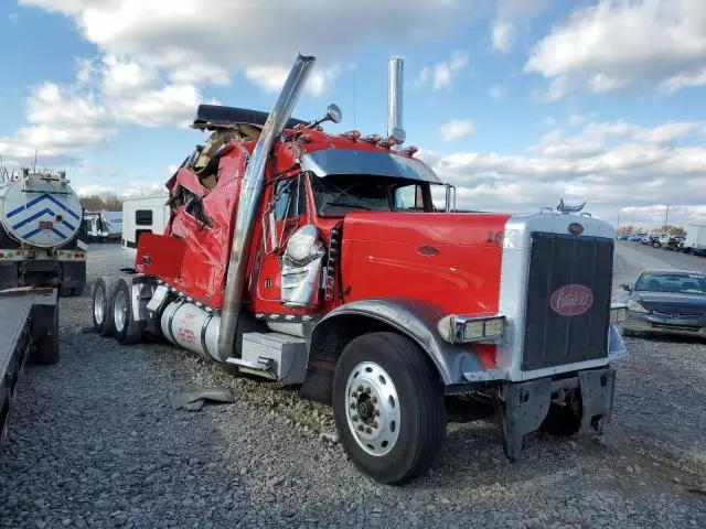 2003 Peterbilt 379