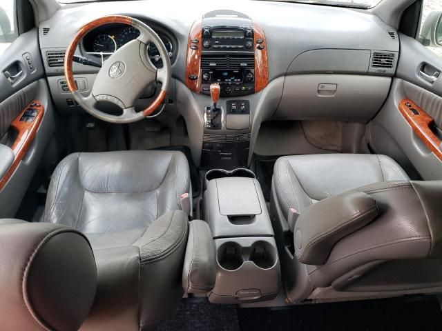 2007 Toyota Sienna XLE