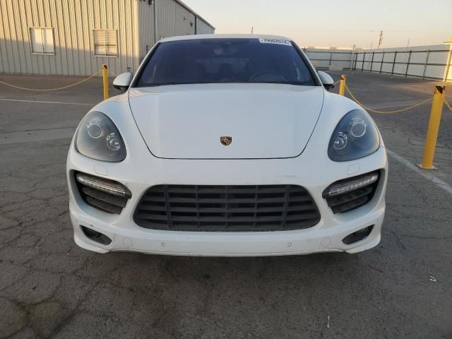 2014 Porsche Cayenne GTS