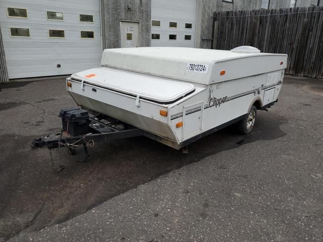 2003 Coachmen Clipper