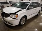 2015 Chrysler Town & Country Limited Platinum