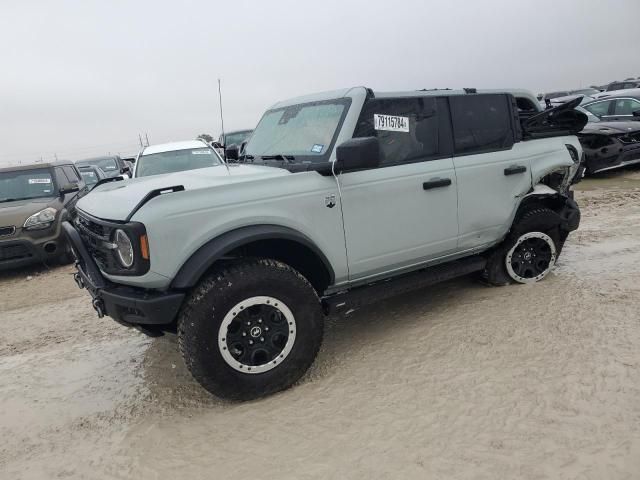 2023 Ford Bronco Base