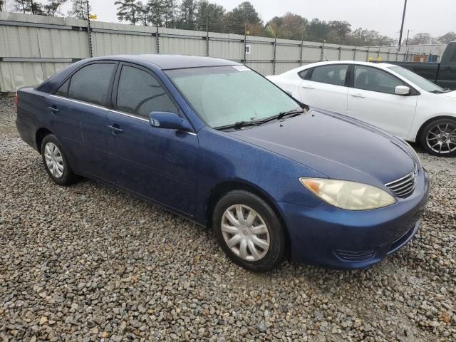 2005 Toyota Camry LE