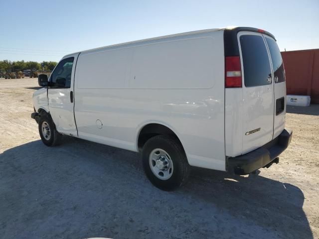 2017 Chevrolet Express G2500