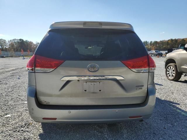 2012 Toyota Sienna XLE