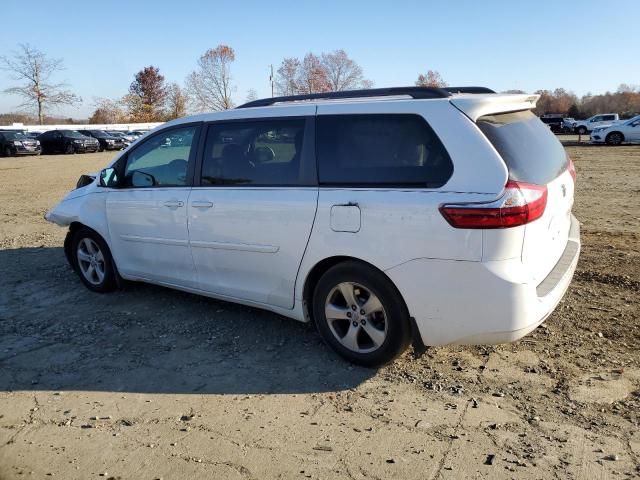 2015 Toyota Sienna LE