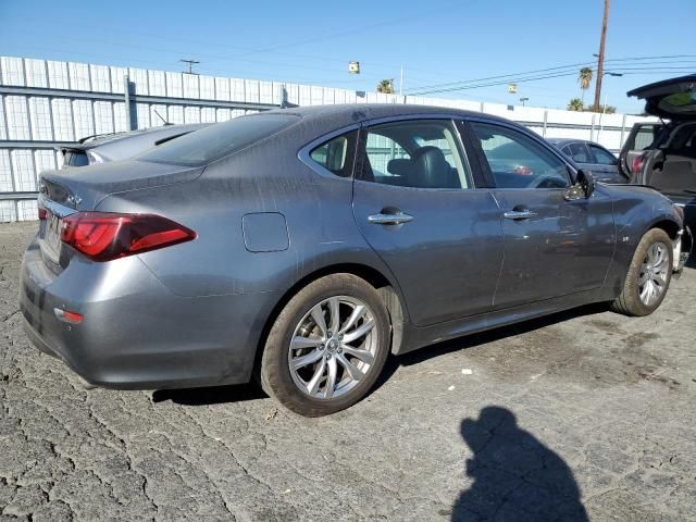 2018 Infiniti Q70 3.7 Luxe